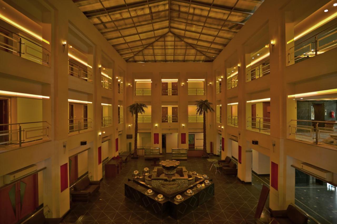 Hotel Renest Gāndhīdhām Exterior foto