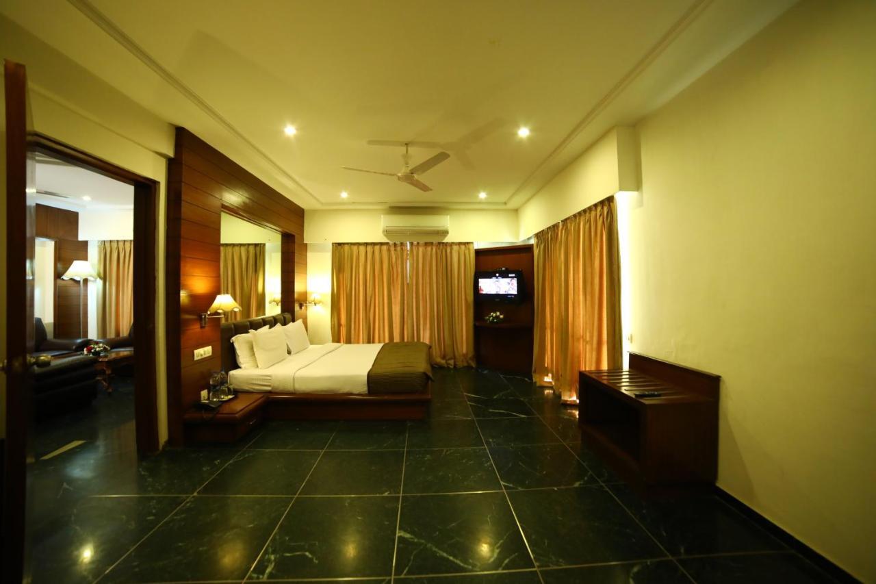 Hotel Renest Gāndhīdhām Exterior foto