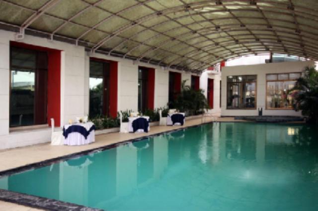 Hotel Renest Gāndhīdhām Exterior foto